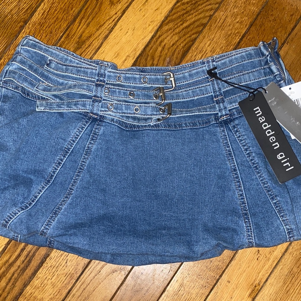 Madden Girl Blue Buckle Mini Skirt